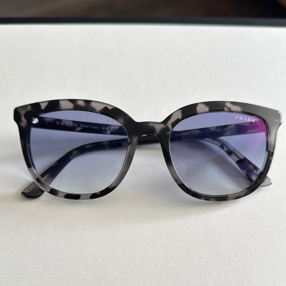 Prada Women's Black and White Patterned Sunglasses